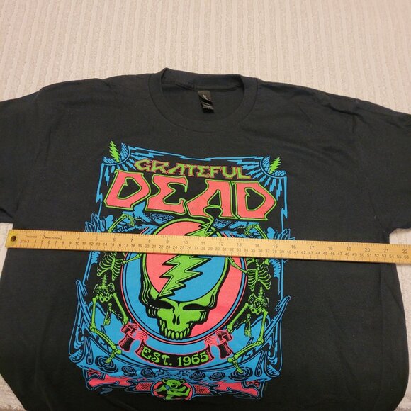 NWOT 2018 Grateful Dead Classic Rock Music Official Graphic Tee Shirt Size L - Picture 6 of 9